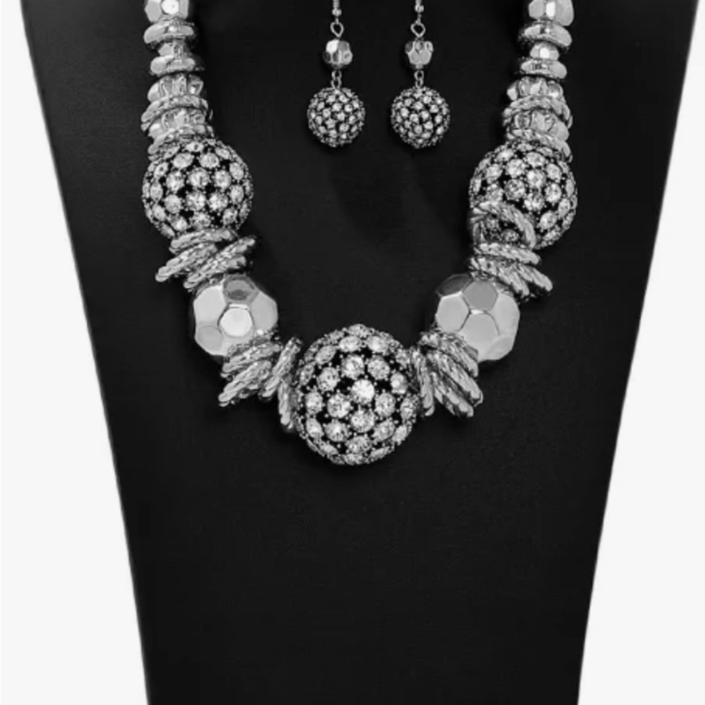 Sparkling Silver Statement Necklace and Earring Set